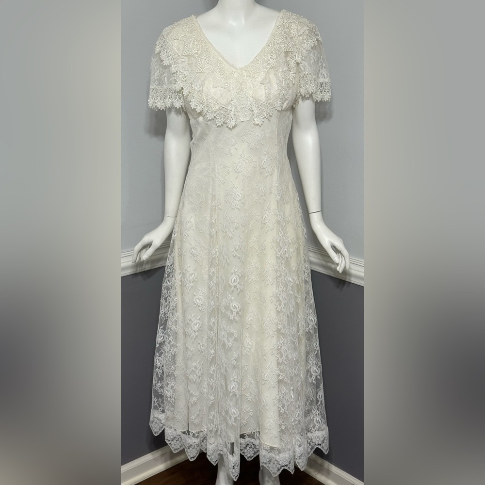 Vintage 1980s Scott‎ McClintock Dress White Lace Flutter Sleeve Wedding Prom